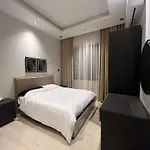 Luxy 2Bd Apartment Near The Blvd